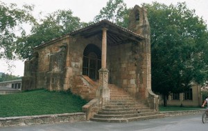 Iglesia de la Santa Cruz, Cangas de Onís